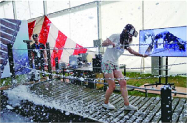 VR雪崖索桥产品-VR雪山吊桥体验